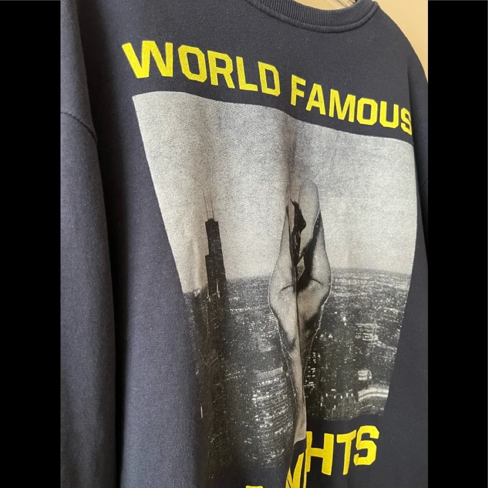 H&M Sweatshirt - Picture 3 of 7